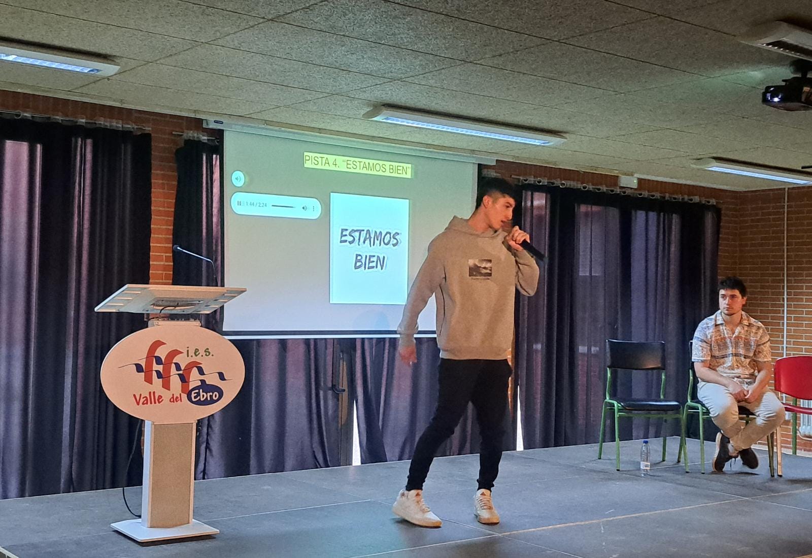 Celebramos la Semana Literaria repleta de actos ✒🧾📚🏷